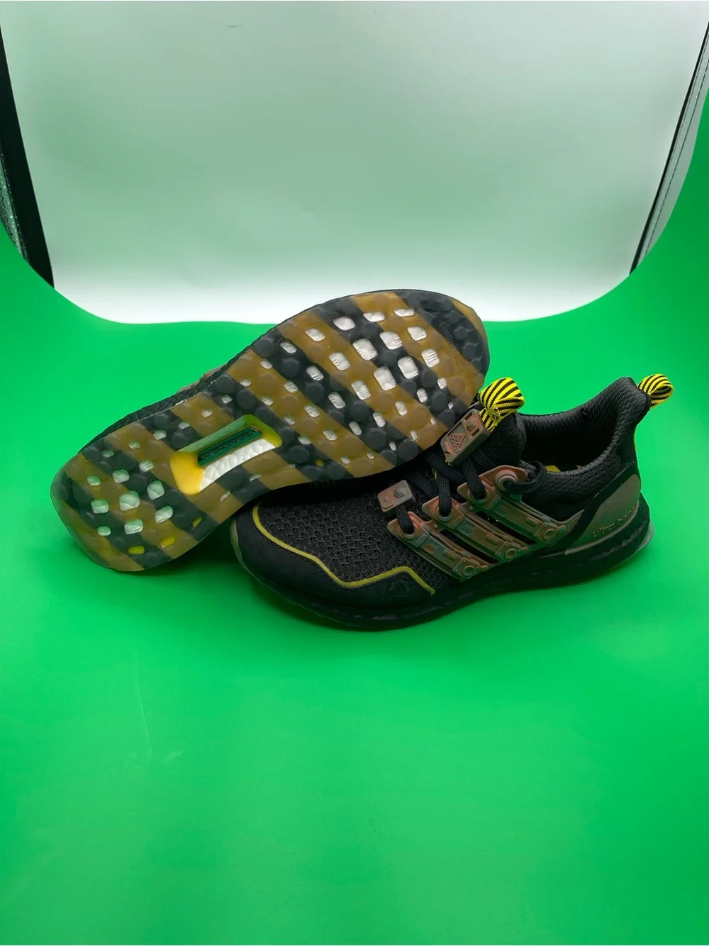 Adidas x Fortnite UltraBoost 1.0 Men's 7 Battle Bus Black JQ0718 New With tags